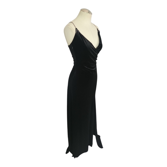 Morning Lady Black Velvet Evening Gown – Size 6 - Picture 2 of 5
